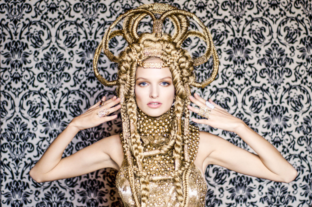 The Golden Queen-3
