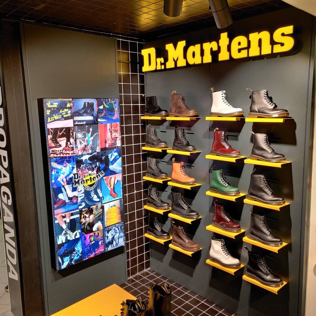 Corner Banana Moon per Dr.Martens 